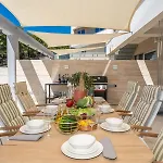 Villa Axia