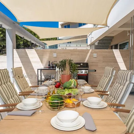 Villa Axia