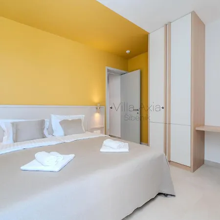 Villa Axia *